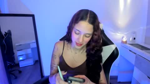 kaylie online show from June 5, 11:22 pm