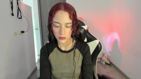 kaylie online show from March 4, 6:36 pm