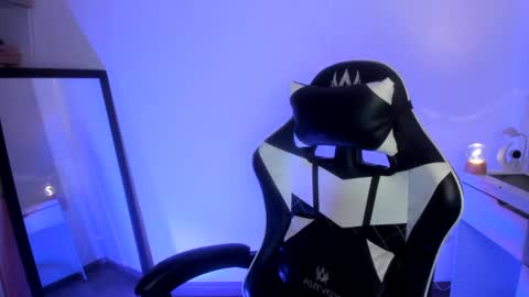 kaylie online show from July 27, 11:24 pm
