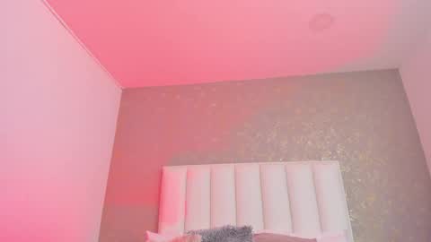 kayliebrooks online show from January 5, 6:44 pm