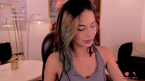 Kay online show from June 14, 3:52 am