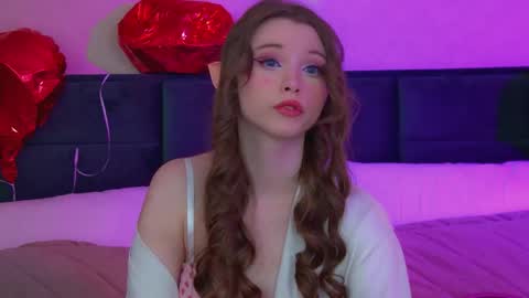 Keira online show from February 15, 6:16 am