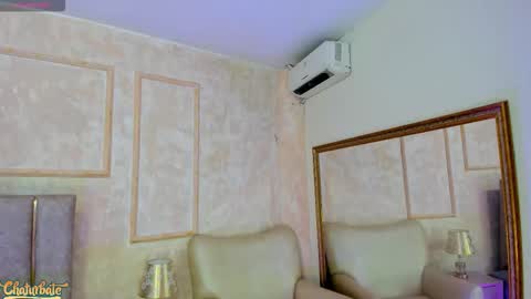 keirahartz online show from November 3, 3:43 am