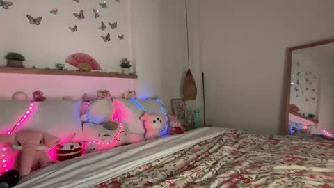 keira online show from October 29, 11:18 pm