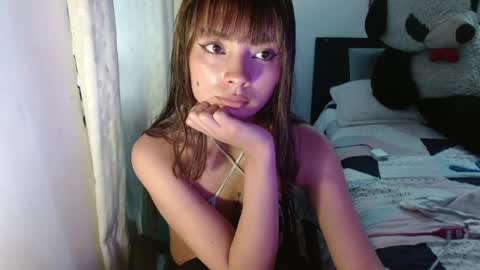 annie rosse16 online show from July 7, 8:11 pm