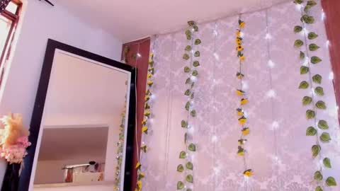 kelly__thomson online show from February 27, 2:06 pm