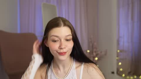  KELLY  online show from February 21, 9:34 am