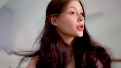  KELLY  online show from February 11, 2:24 pm