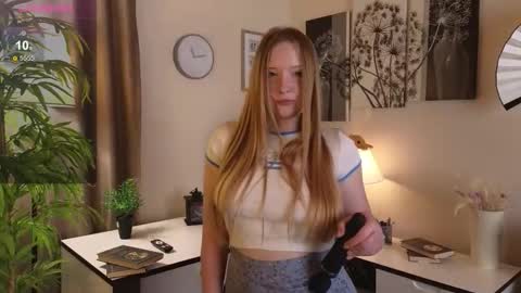 Elsa online show from November 30, 1:37 pm