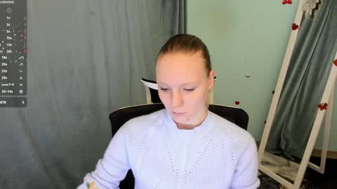 Snapshot of kelly_lly chatting on October 9, 12:42 pm Kelly online show from October 9, 12:42 pm