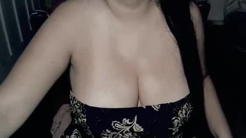 Kellyshow online show from April 12, 2:58 am