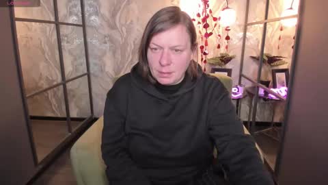 Snapshot of kellysuper chatting on February 16, 1:27 pm Kelly online show from February 16, 1:27 pm