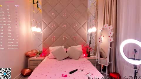 kellyy_bern online show from March 5, 2:07 am