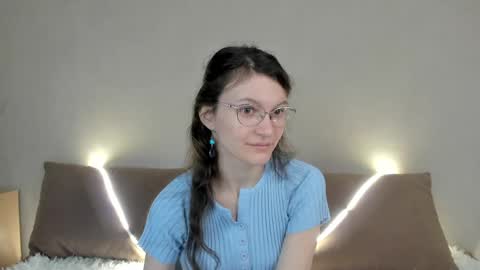 Kelsirabenold online show from April 16, 5:19 am