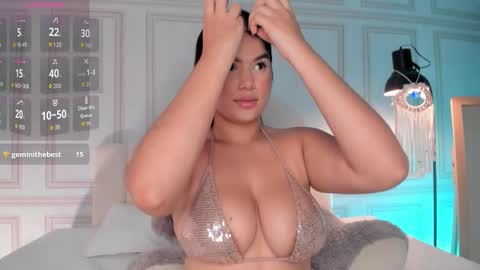   online show from November 12, 10:24 am