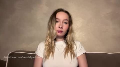 Kendall online show from December 4, 11:16 pm