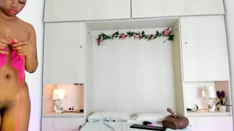 Kendal online show from March 4, 12:34 pm