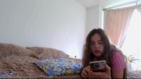 kendall online show from February 26, 3:54 pm