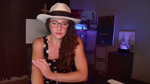 Kendra online show from September 22, 2:32 am