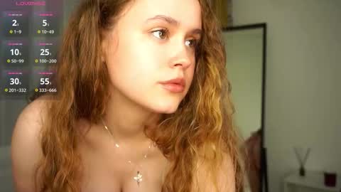 Snapshot of kendraedger chatting on September 25, 5:11 pm Kira online show from September 25, 5:11 pm