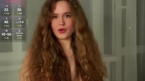 Snapshot of kendraedger chatting on September 18, 5:22 pm Kira online show from September 18, 5:22 pm