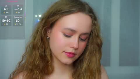 Kira online show from December 16, 9:53 pm