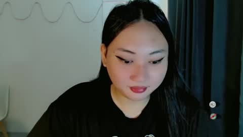 kennaxx69 online show from April 16, 5:52 am