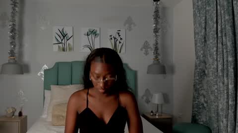 Snapshot of kentha_mitchells chatting on January 21, 10:41 am kentha_mitchells online show from January 21, 10:41 am