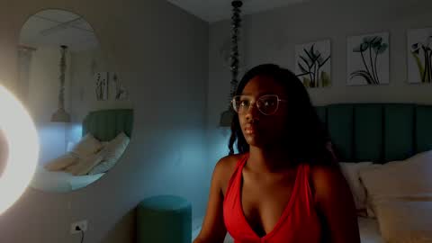 Snapshot of kentha_mitchells chatting on February 1, 10:26 am kentha_mitchells online show from February 1, 10:26 am