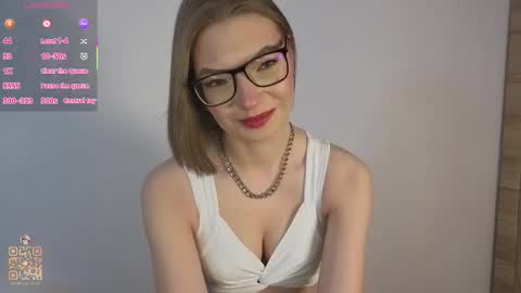 Lisa online show from March 1, 6:07 pm