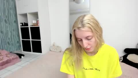 Kenzie online show from July 19, 1:46 pm