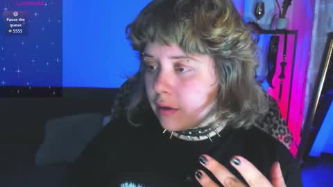 Kenzie online show from November 30, 7:12 am