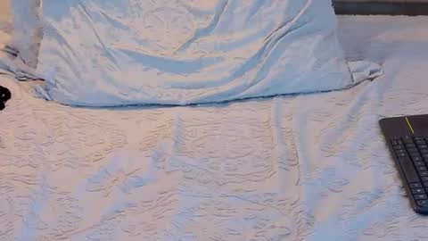 Kery Hillson online show from October 13, 2:09 pm