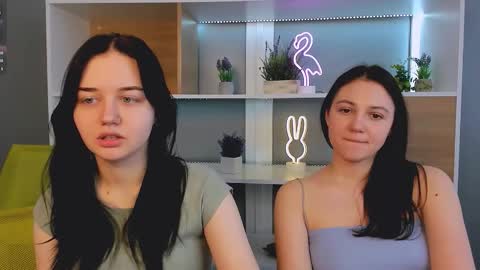 keuli_li online show from February 8, 11:14 am