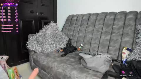 Keila Milf online show from September 24, 4:00 am