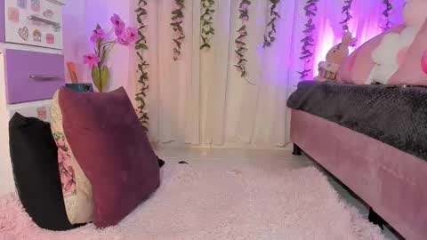 Karlita  online show from March 18, 10:59 pm