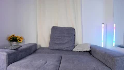 Kathe Hot online show from February 4, 7:33 pm