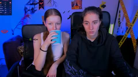 khloebeauty online show from November 4, 8:47 pm