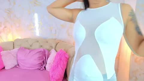 Khloe online show from April 14, 5:29 am