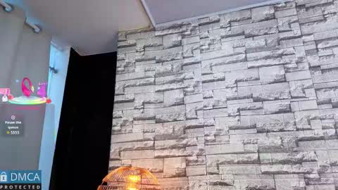 Kiara Zahiri online show from November 27, 11:46 am