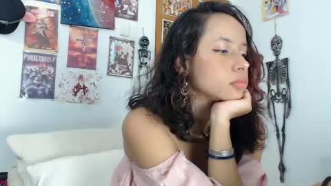 kiaralenon online show from November 30, 10:14 pm