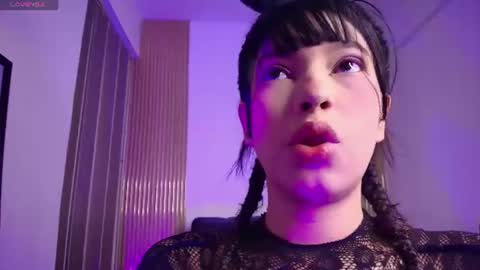kiarasullivan online show from July 29, 12:16 pm