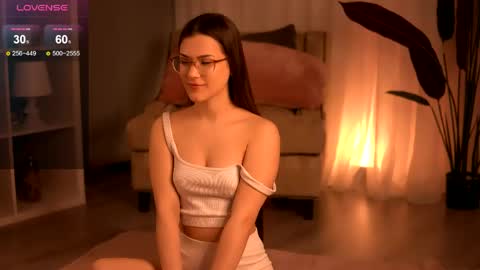 KlaraValez online show from May 13, 5:13 am