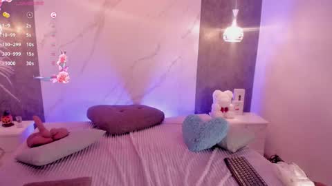 Kim Thompson online show from October 11, 10:45 pm