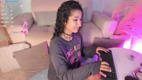 Kim Thompson online show from February 19, 12:55 pm