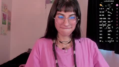 Bella online show from March 31, 8:31 pm