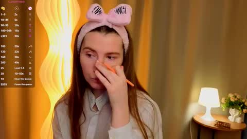 ZofiaLiya online show from December 3, 6:16 am