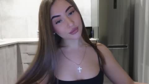 Snapshot of killer__girls chatting on January 12, 8:14 pm EvaAnna online show from January 12, 8:14 pm