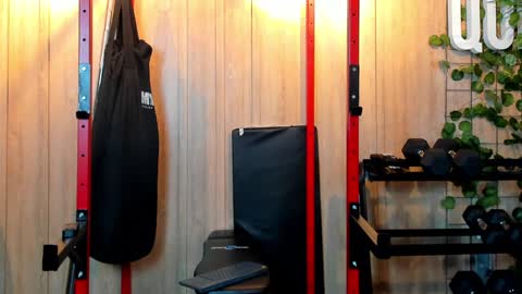 Kim online show from February 6, 1:21 pm