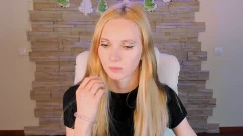 kim_boyd online show from January 8, 12:15 pm